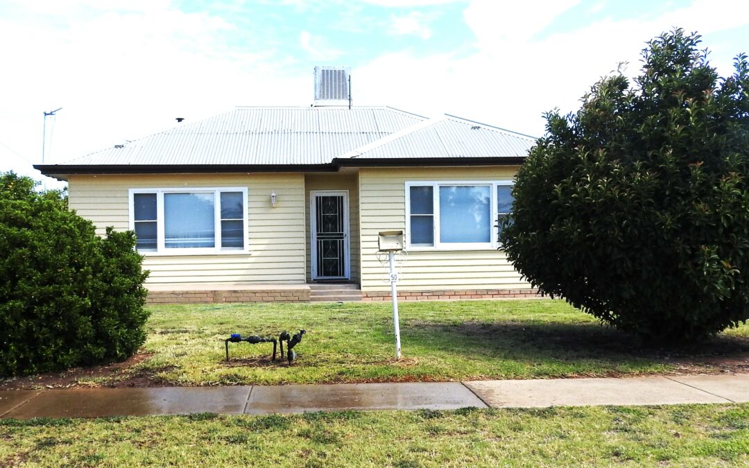 50 Cally St Balranald NSW 2715